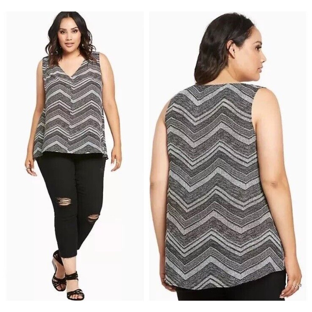 TORRID 2X Tank Top Shirt Shell Abstract Chevron Georgette Hi-Lo Black V Neck